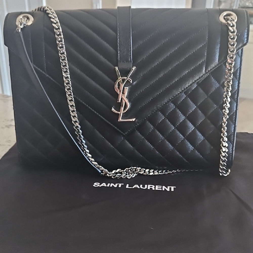 Yves Saint Laurent Black Envelope in Matelasse Lambskin - EUC